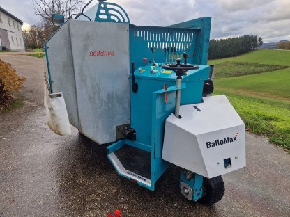 Ballemax SD124B mit Maiscombi - Ballenauflöser