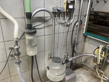 Bild 4:Tandemmelkstände 3 Stk.