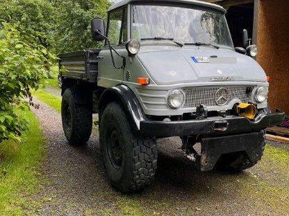 Unimog 406 U84