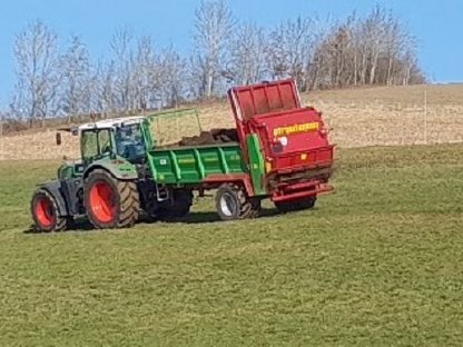 Bild 4:Düngerstreuer