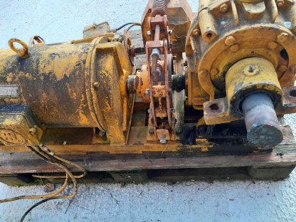 Bild 6:Hub- und Schwenkmotoren von Liebherr 22K32 Turmdrehkran