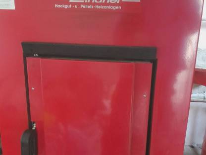 Bild 2:Sommerauer Lindner Hackgutheizung SL 40 T