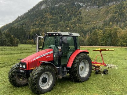 Massey Ferguson 5445 Dyna-4