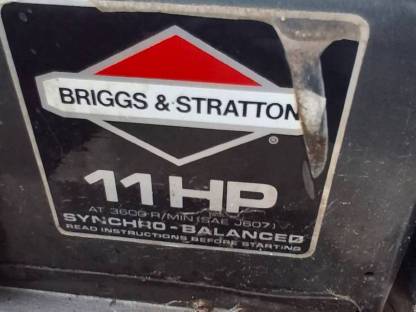 Bild 2:Briggs & Stratton Motor 11 HP