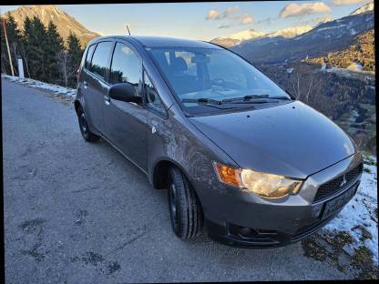 Mitsubishi Colt mit Pickerl