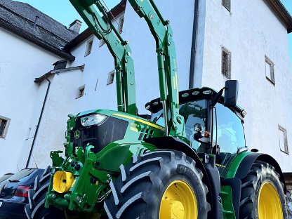 Bild 3:John Deere 6155R - Frontlader - Leder - CommandPro - 835 Bstd.