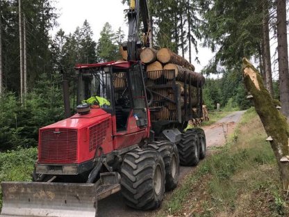 Komatsu 860.4 Forwarder 8WD Rückezug