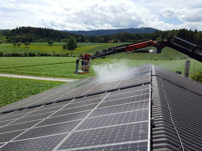 Bild 2:Photovoltaikwaschen