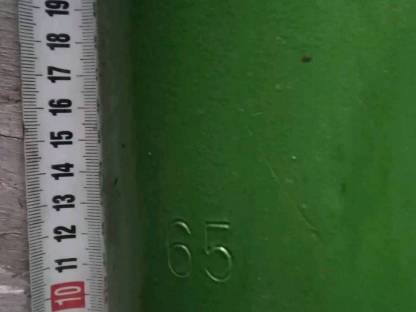 Bild 2:John Deere Hubzylinder