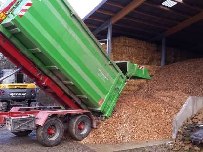 Bild 4:Holzschnitzel Hackschnitzel Holzenergie Holzhäcksler