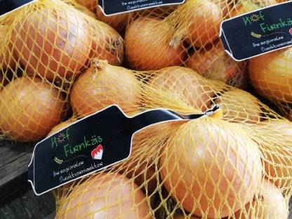 Bild 2:Zwiebeln, Gemüsezwiebeln, Speisezwiebelnweiß und rot