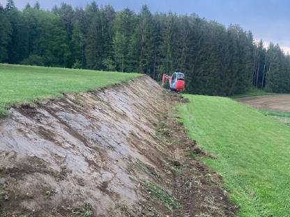 Bild 8:Erd- & Forstarbeiten