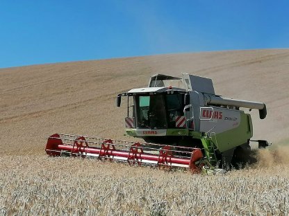 Claas Lexion 570 Montana mit Vario 660 Schneidwerk