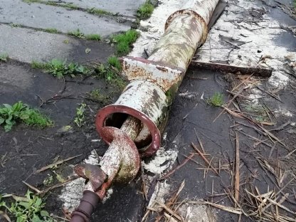 Förderschnecke mit Rohr