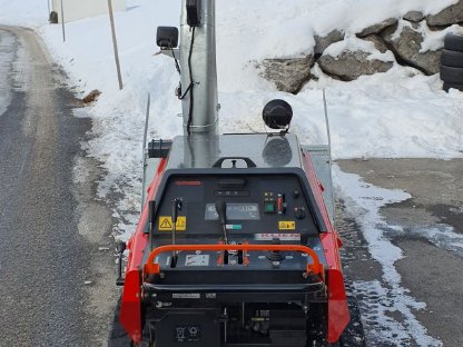 Bild 2:Schneefräse Honda HS 2411