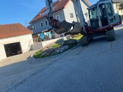 Bild 7:Baggerarbeiten Abtransport