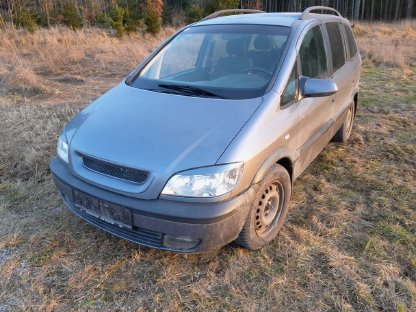 Opel Zafira-A