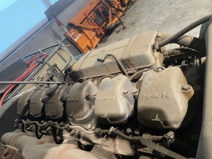 Bild 3:Muser MAN Motor