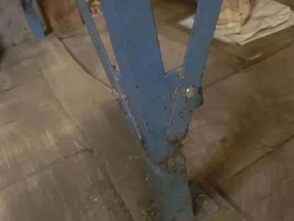 Bild 3:Silosack mit Gestell, Zu- und Auslaufrohre komplett