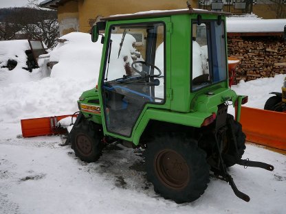 Kleintraktor Iseki 3015 4x4 Hydrostat, Winterdienst