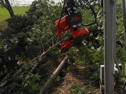 Bild 3:Vermiete Takeuchi Tb175 und Anbaugeräte