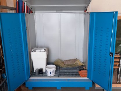 Fass-Depots, Blechkasten zu verkaufen