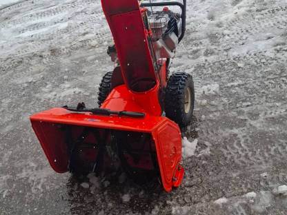 Ariens Schneefräse DELUXE 27