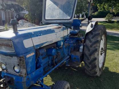 Verkaufe Ford 5000 Traktor