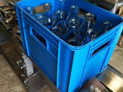 Bild 4:Flaschenabfüller, Kistenabfüller