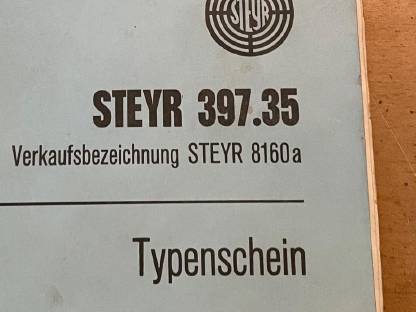 Steyr 8160 Typenschein mit dazugehörigem Rahmen