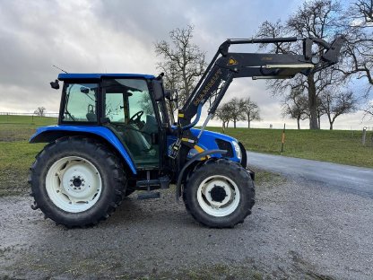 New Holland TLA 70 (4WD)