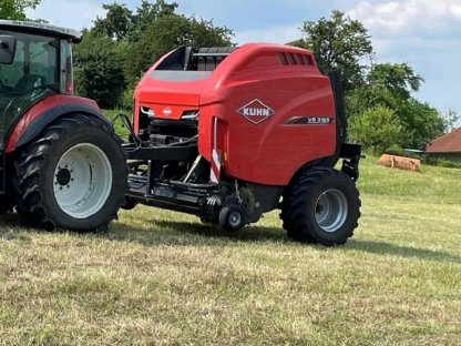 Bild 2:Kuhn VB 3165 variable Rundballenpresse