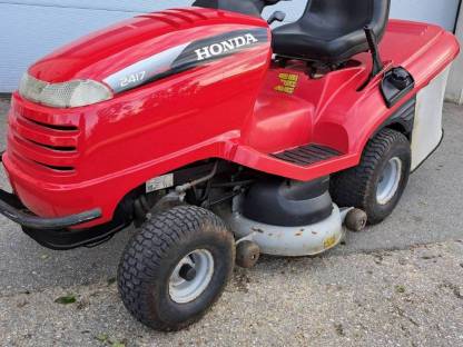 Rasentraktor Rasenmähertraktor Honda 2417