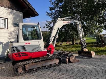 Takeuchi TB250