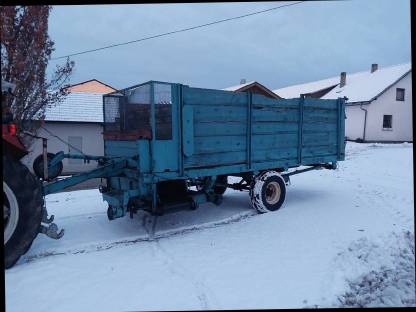 Mengele Futterverteilwagen