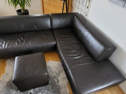 Bild 3:Echt Ledercouch mit Hocker
