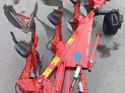 Kuhn Vari Master 121