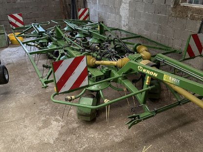 Krone Kreiselzettwender KW 11.02/10T