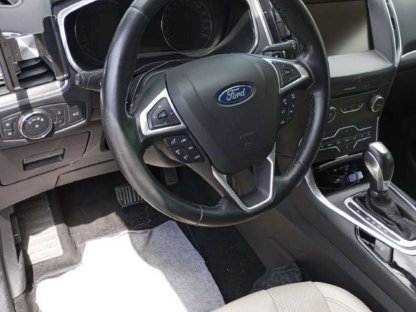 Bild 5:Ford S-MAX 2,0 TDCI Titanium Allrad Automatik