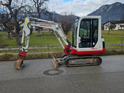 Takeuchi TB125 mit Powertilt, Bagger TB125