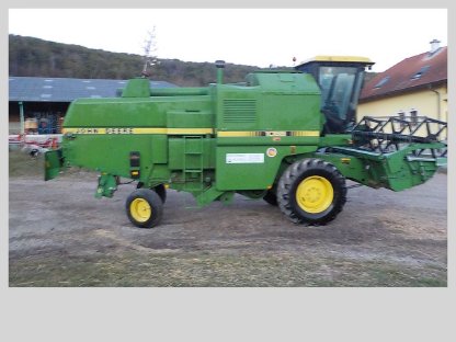 Mähdrescher John Deere 1055