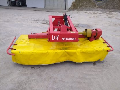 Bild 9:LELY 240 FC Frontscheibenmähwerk