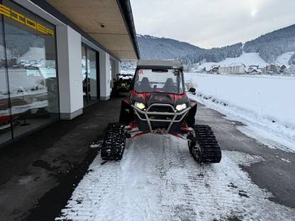 Bild 5:Polaris RZR mit Raupenantrieb