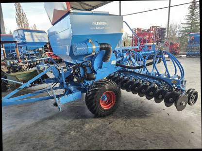 Lemken Solitair Sämaschine gezogen 4, 5 bzw. 6 m