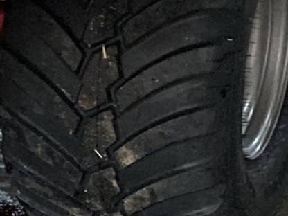 520/50 R17 Komplettrad BKT Vredestein