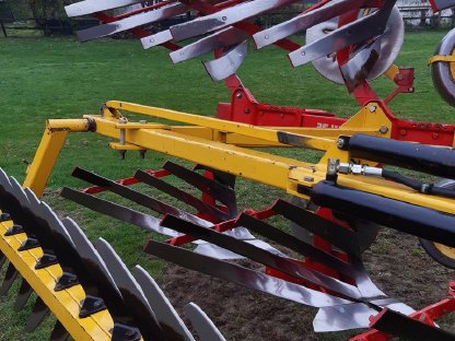 Bild 3:Pöttinger Servo III-SE 3495