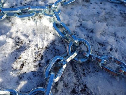 Bild 2:Neue Schneekette, Netzkette 420/85-34, 480/70-34, 16,9 R34