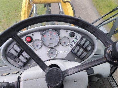 Bild 6:Radlader Kramer 880