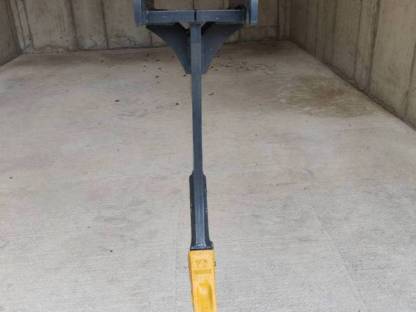 Bild 3:Reißzahn, Aufreißer, Bagger