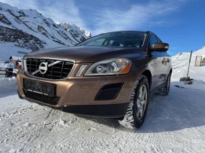 Volvo XC 60 Allrad Diesel 2,4 163 PS Panorama